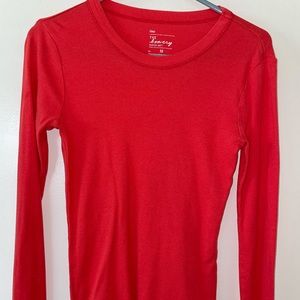 red gap long sleeve shirt